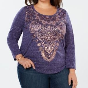 Long sleeve tee